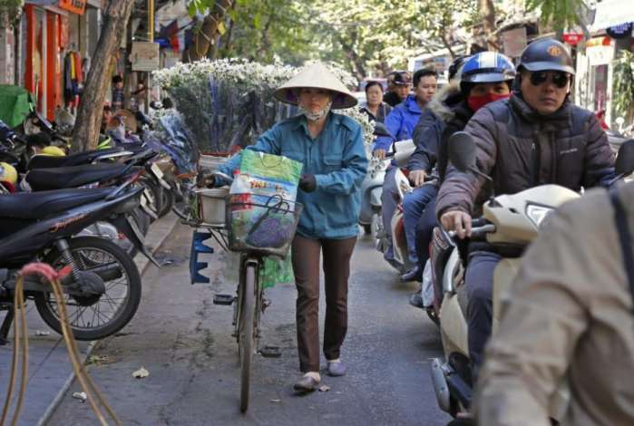 老街市是越南老街省的省会城市,总人口不超过100万,整座城市坐落在