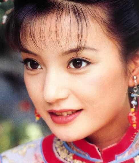 赵薇高圆圆因为大眼睛才被叫女神?单眼皮小眼睛的女星