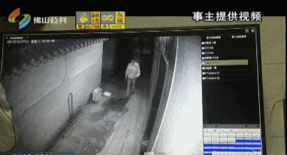 佛山女子被猥琐男尾随摸臀 一句话解危机-北京时间