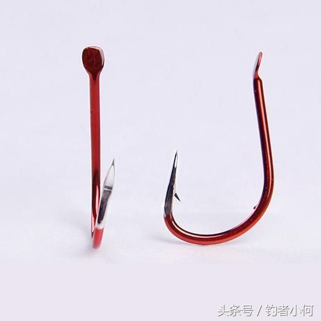 用蚯蚓钓鲫鱼,怎么选择鱼钩,怎么挂蚯蚓效果好?
