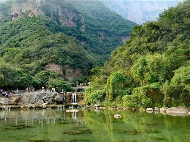昆明安宁青龙峡,又是一个旅游的胜地!