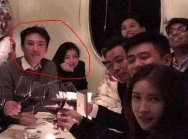 豆得儿追王思聪,追到了韩国首尔?两人复合?