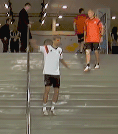 旋转,跳跃,我闭上眼