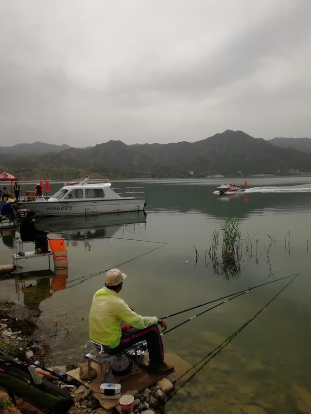 河北张家口怀来官厅水库月亮岛