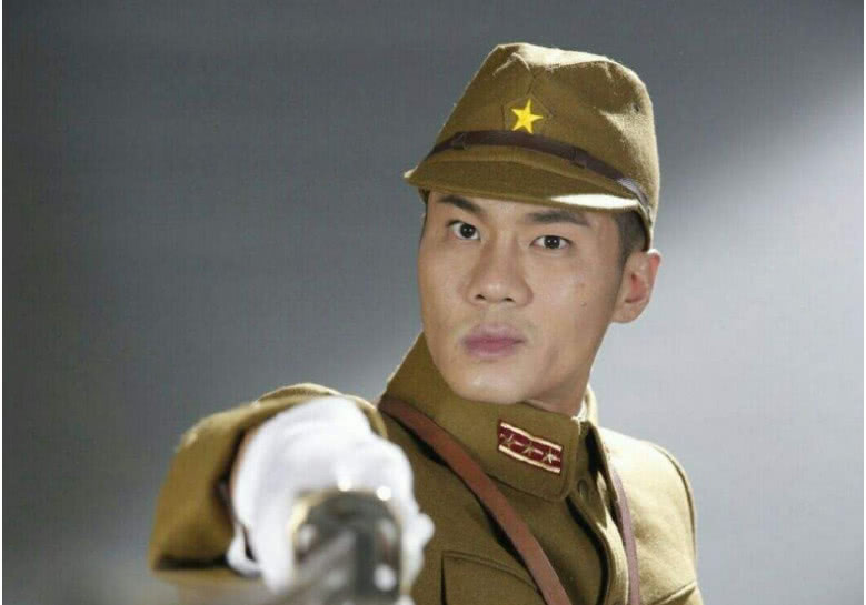 二战日军的帽子上有一个五角星是为什么?真相让人难以
