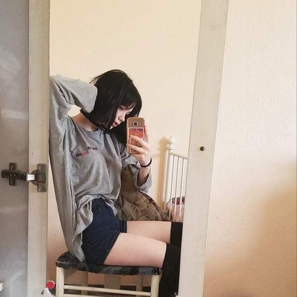 17岁乌克兰混血美少女清纯美照 颜值逆天,气质高冷