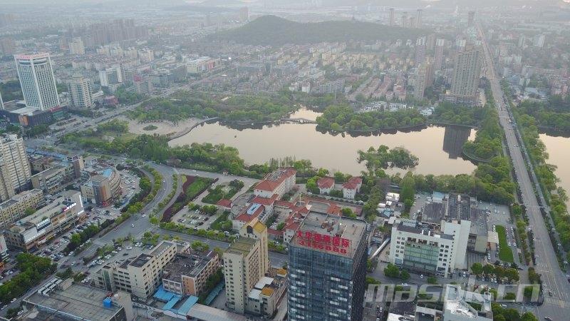 马鞍山花雨广场360度无死角航拍!