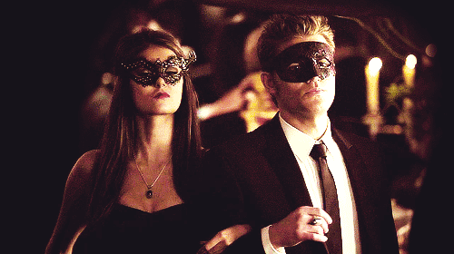 喜事多,余文乐,宋慧乔闪电暴击式的结婚,也有很多多次传婚讯的情侣