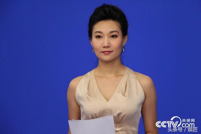 央视内部公认第一美女!40岁还没对象!