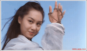 其次呢是小编特别喜欢的女演员—朱茵.