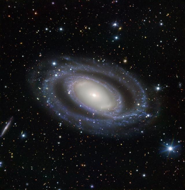 旋涡星系ngc 7098.eso