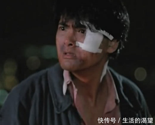 周润发饰演《英雄本色2》中的小马哥,说过做人要有尊严,"我发誓以后再