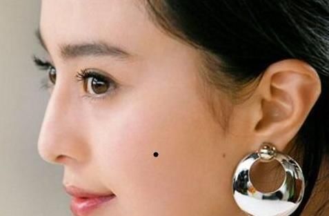 女人脸上有这三颗痣,代表有福运,能享福一辈子!