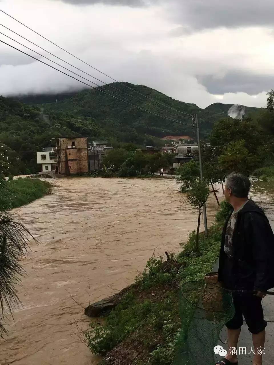 【随手拍】丰顺县潘田镇的山洪水