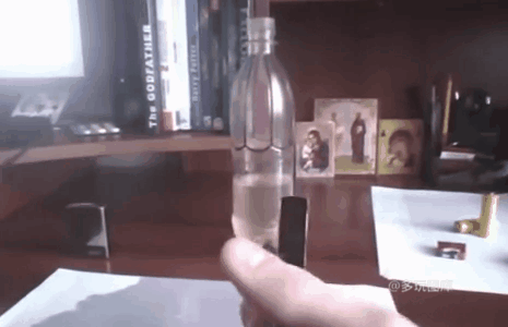 搞笑gif:一个毛妹胜三个壮汉,一般男人还真无法驾驭得