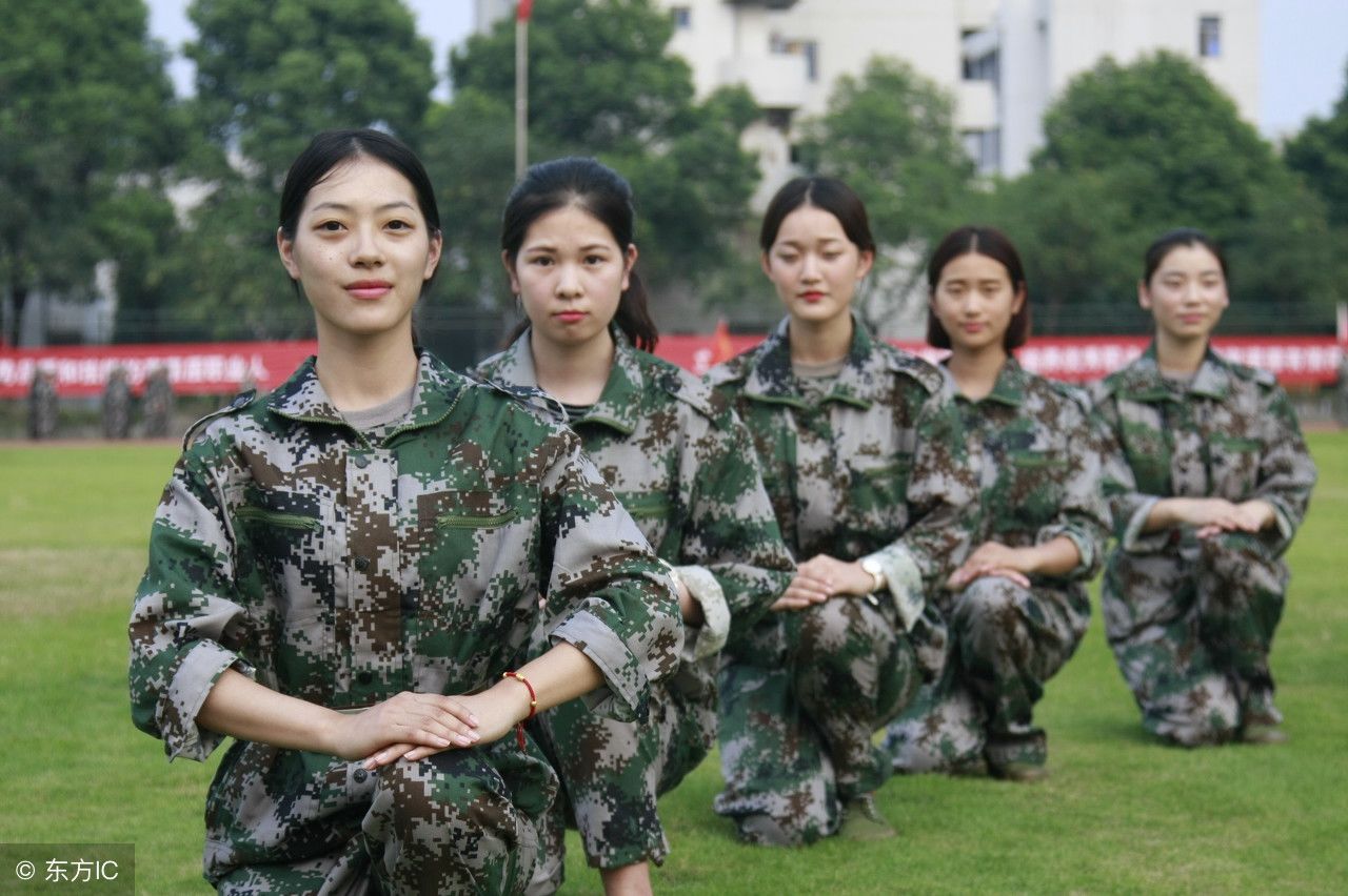 大学军训美女真多,网友表示眼花缭乱,目不暇接