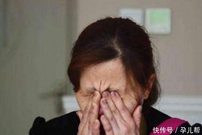 怀孕6个月老公意外去世,看到出生的孩子,妈妈哭肿了眼