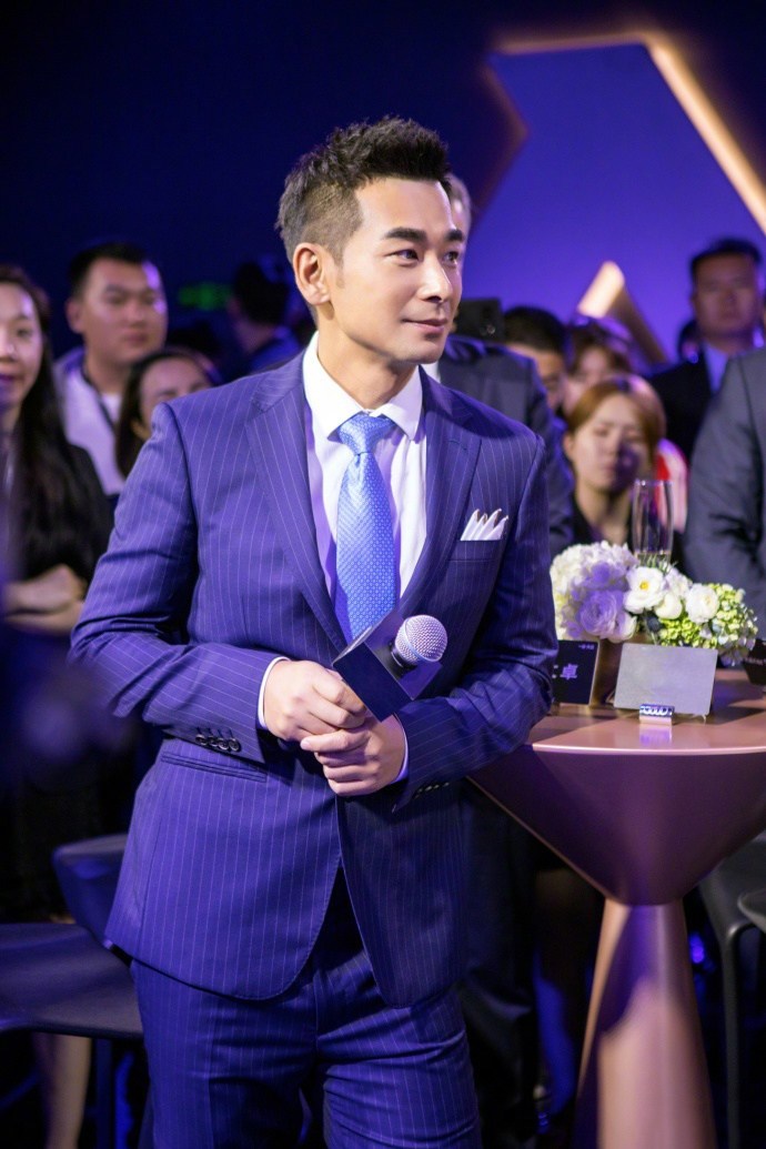 史上最帅"聂风"46岁竟变成这样!网友:这还是我认识的赵文卓?