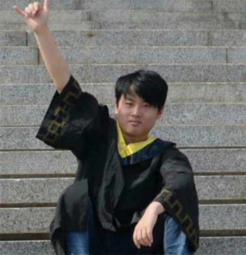 媒体:求职者李文星之死 招聘网站难辞其咎