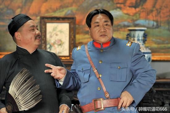 现如今刘流应该是相声界里面,辈分很高的,而且相对来说年纪最小的啦.