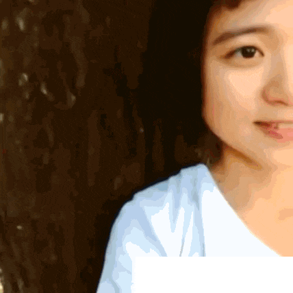 搞笑gif: 满满的眼神全是戏, 差点信了你的邪