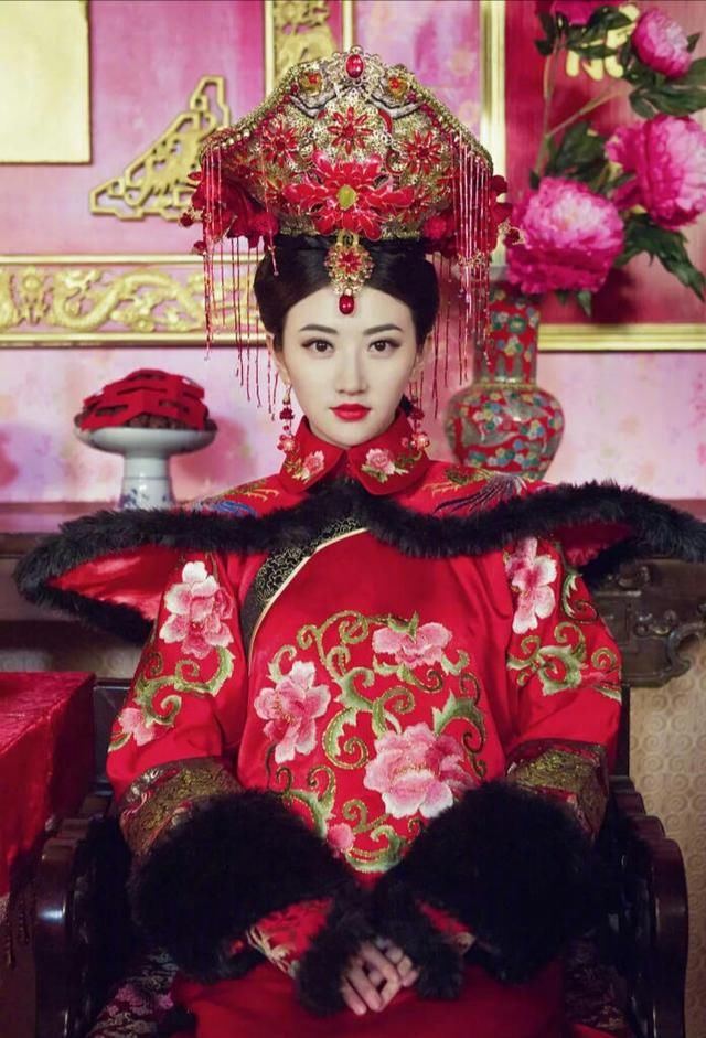 盘点景甜八部作品中的造型,古装端庄,最后一张风格截然不同