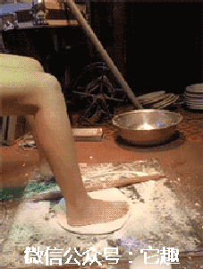 只要给吃的,身体即便疼点也没事!