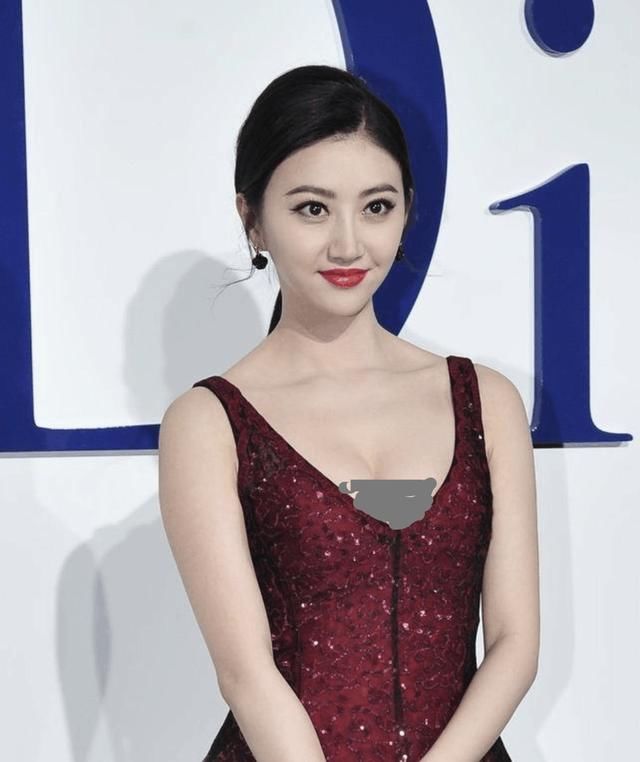 景甜离开金主爸爸, 终于迎来二次发育, 网友: 张继科功劳不小