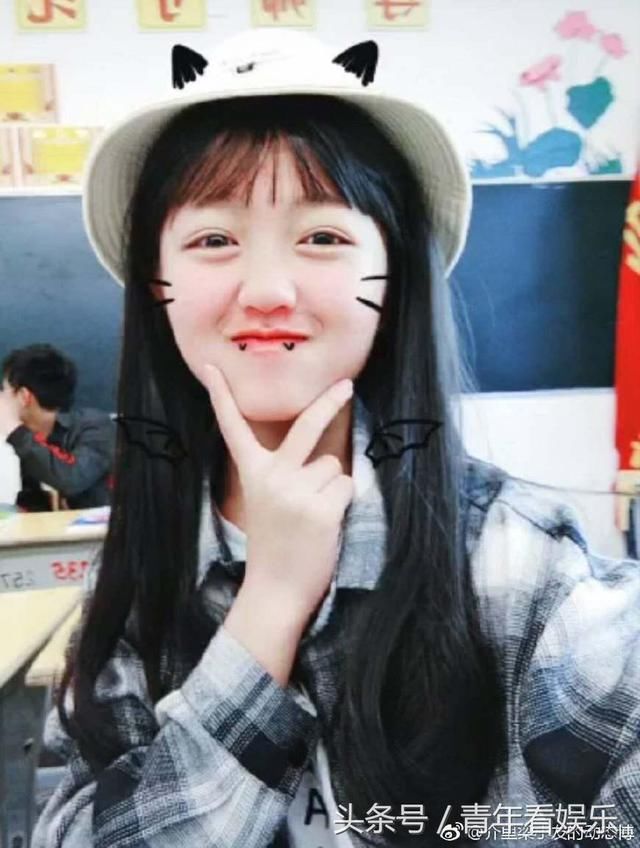 李宏毅《变形计》成功出道 互换的农村女孩美翻变潮变