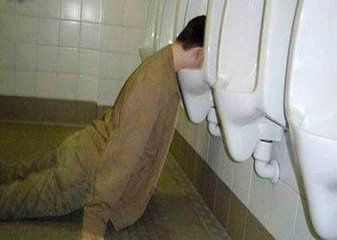 喝多了酒我连自己都打