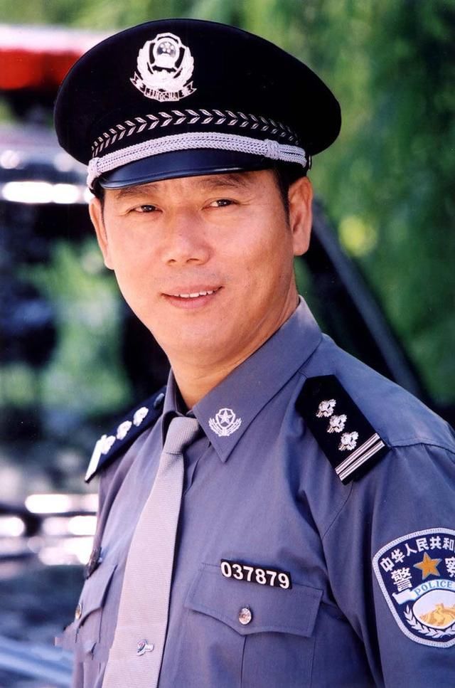 《重案六组》四大男演员:郑一民娶小媳妇,黄涛吸毒,最