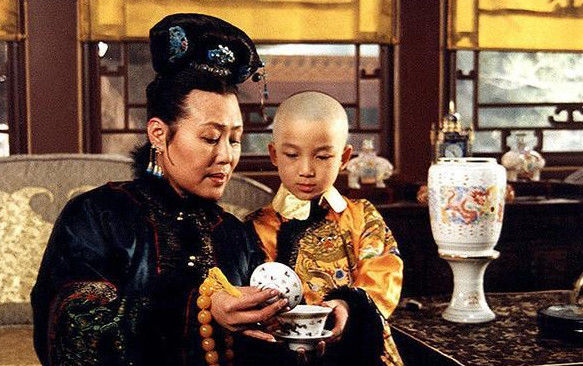 清朝最厉害的宫女:被封为格格,康熙不仅叫她老师还叫她额娘