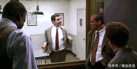 搞笑段子:看到舍友正拿着我的内裤一直闻,还一脸思索