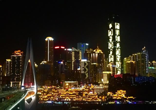 高清组图 精选南滨路到朝天门沿路夜景 魅力重庆最美夜景 原创