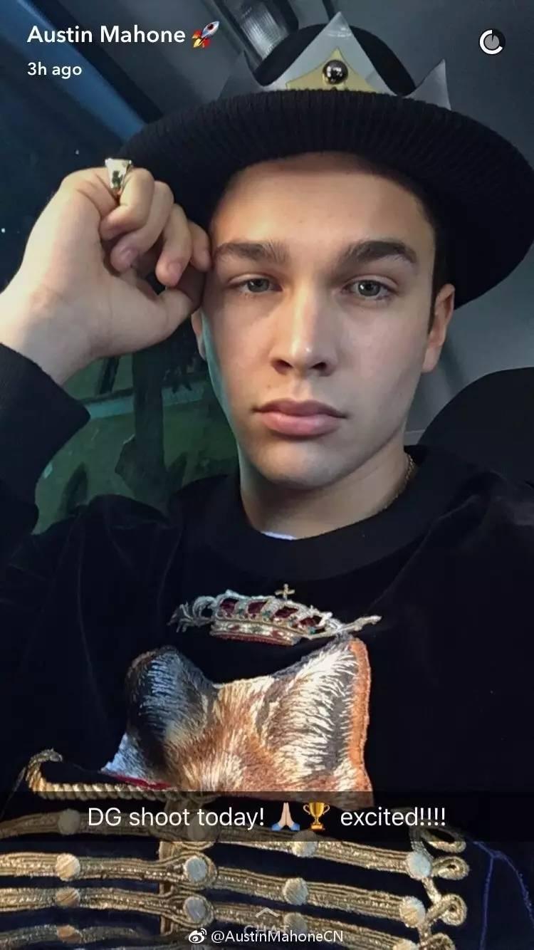 鲜肉歌手austin mahone 将成为dolce & gabbana 最新代言人