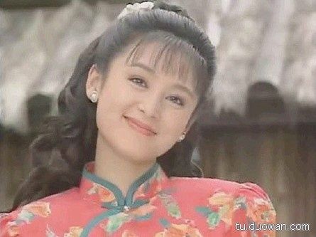 陈红年轻时绝对是个大美女.