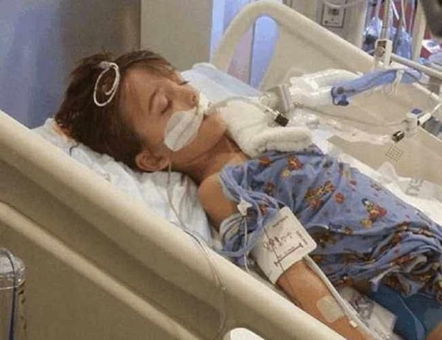 6岁男孩癌症去世,一家三口将男孩火化后,却意外发现了