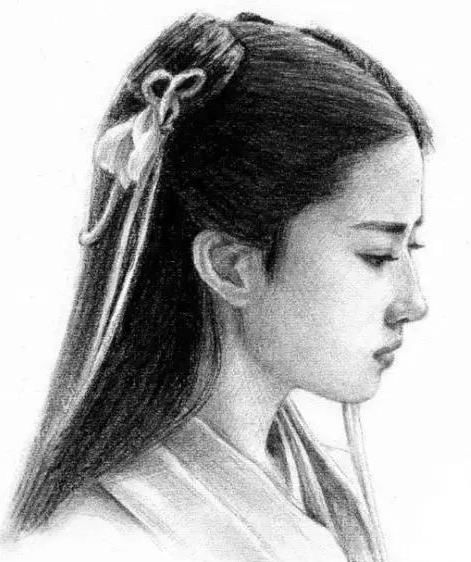 明星素描照,赵丽颖最美,杨颖宛如天仙,其中一位认出来