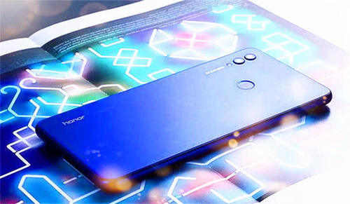 雷军良心之作,4000mah 骁龙845 液冷,华为首当其冲