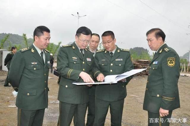解读:"大校"是什么级别的?相当于地方"副市长"!