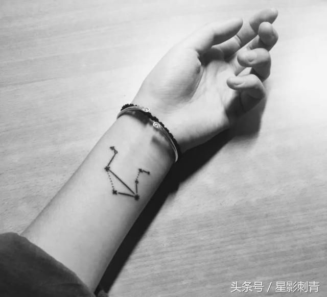 星影刺青素材丨天秤座 没有生命特征的星座却与生俱来
