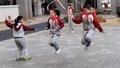 这跳绳换我进去早被绑成螃蟹了 网友：这不比科目三好看？