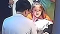 女子喝奶茶被珍珠卡到窒息11岁女孩30秒成功急救