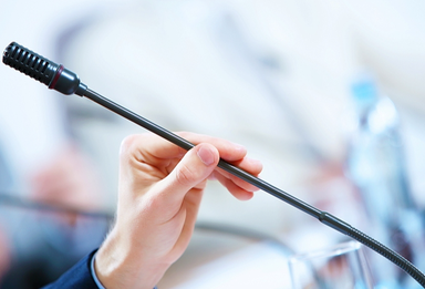 商务部新闻发言人就安世半导体问题答记者问