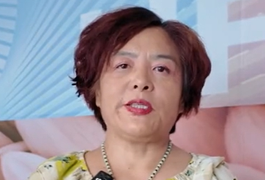 嘉宾推荐：爱好诗词的女士希望对方有大专或本科学历
