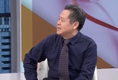女士听到男士无房之后秒变脸