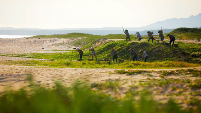 大型生态文明纪录片《绿水青山》第二集:金山银山 大型生态文明纪录片《绿水青山》第二集:金山银山