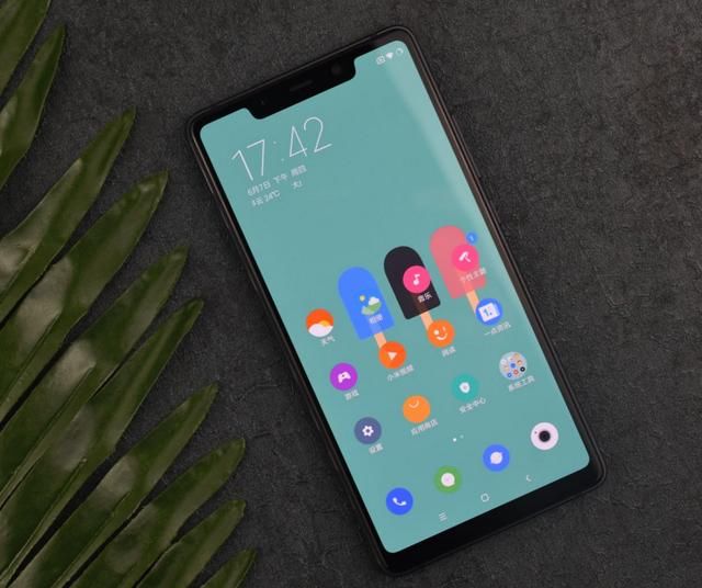 小米8SE正式开售,性价比超高,网友:这才是准旗