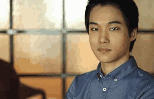 路人王眼中的小狗和大魔王,对小狗评价高,但与