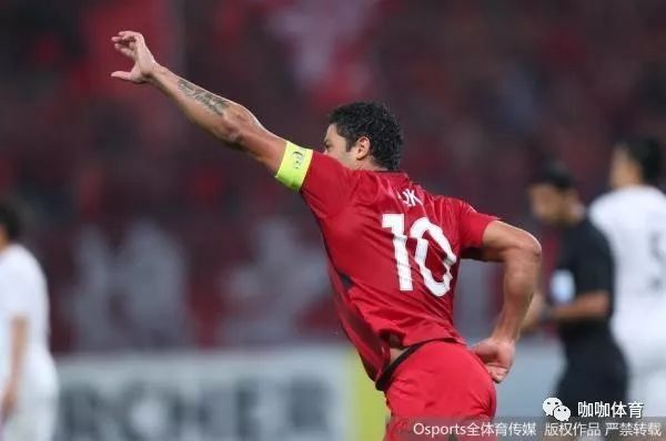 上港无缘亚冠八强!总比分3比4不敌鹿岛,绿巨人